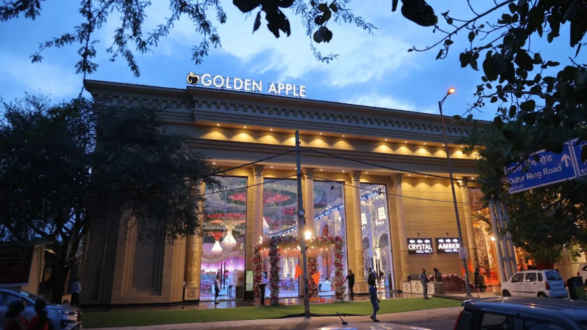 Golden Apple Luxury Wedding Destination