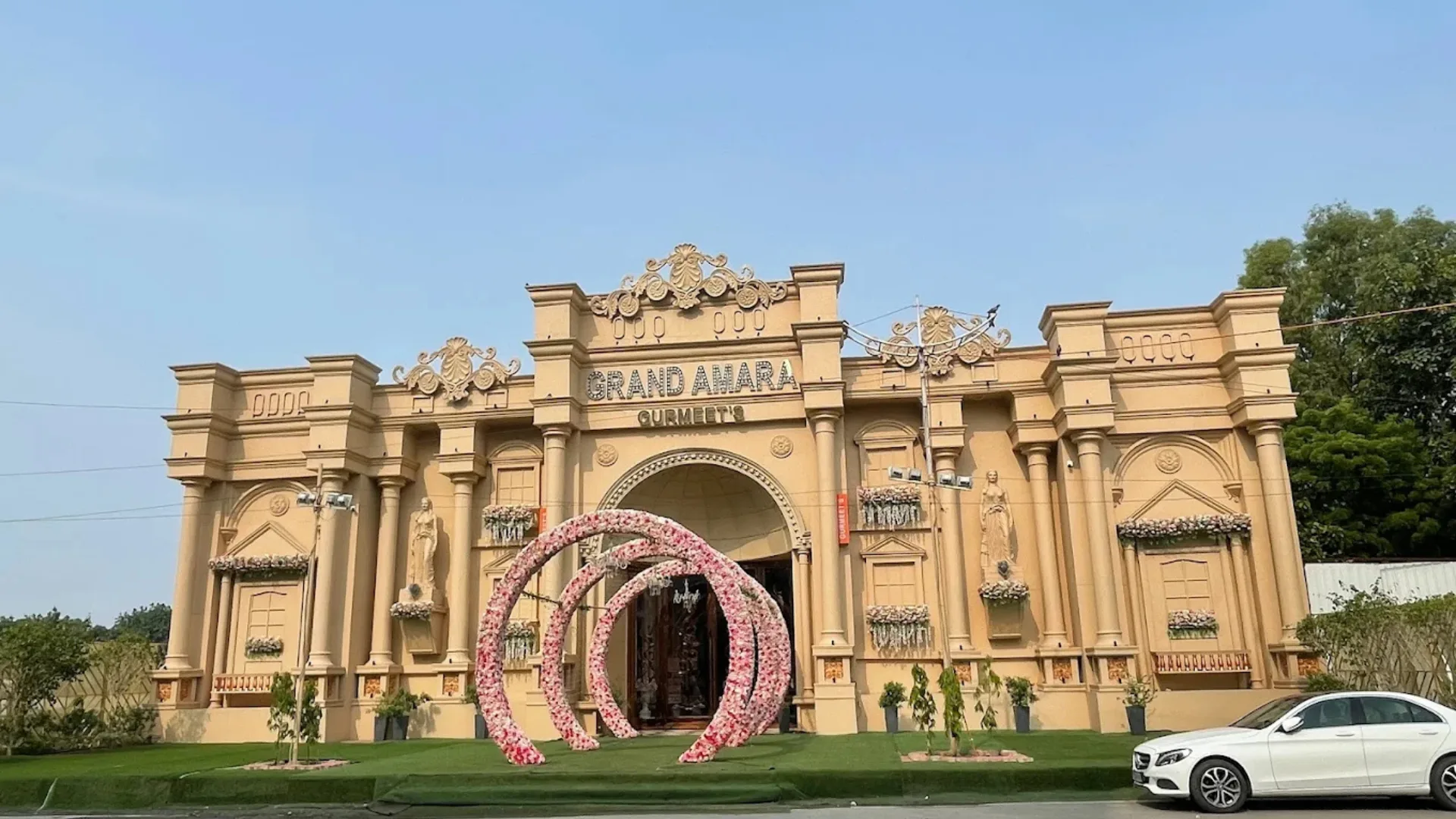 Grand Amara Banquets- Group Gurmeet