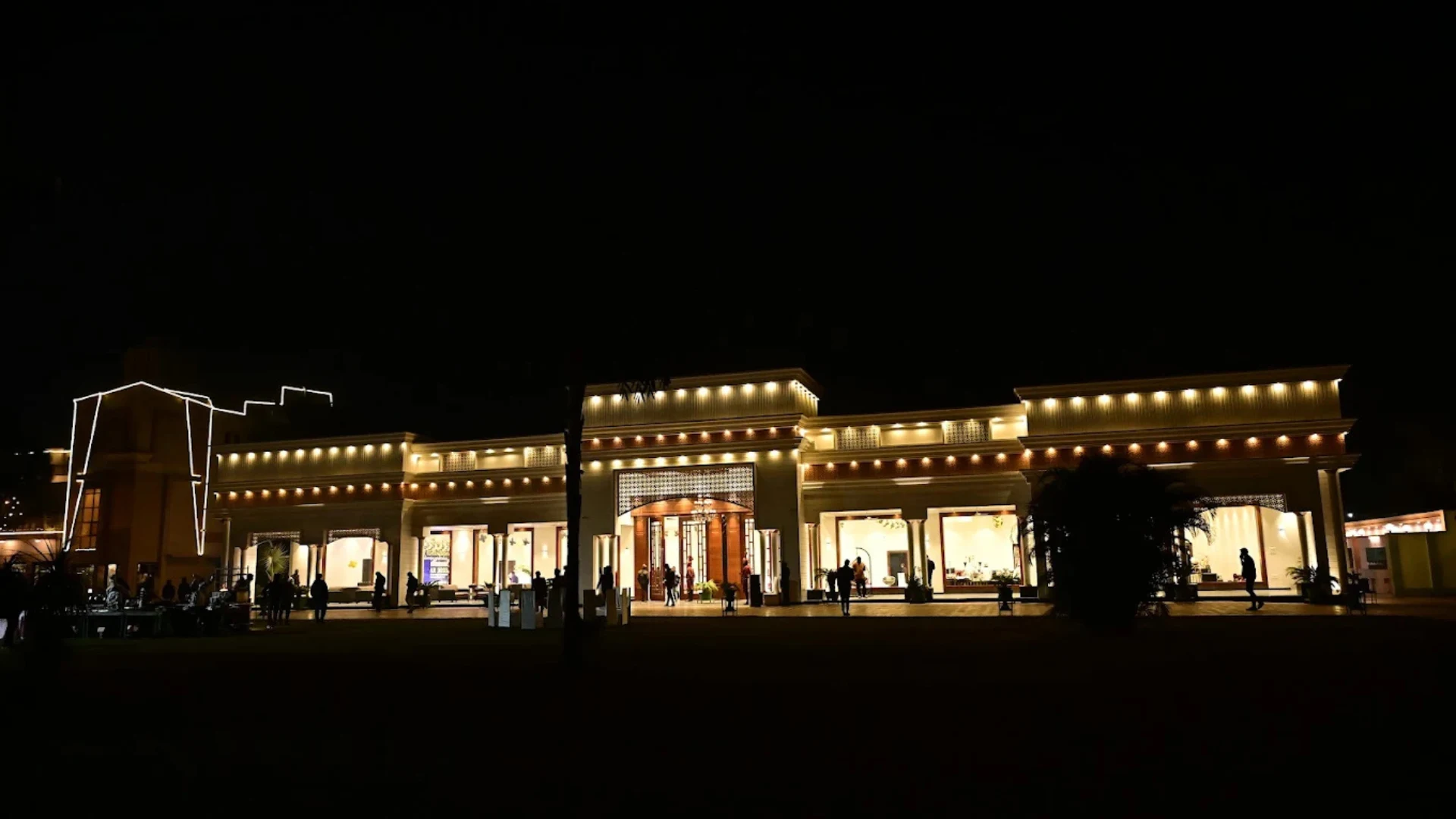 Manohar Heritage