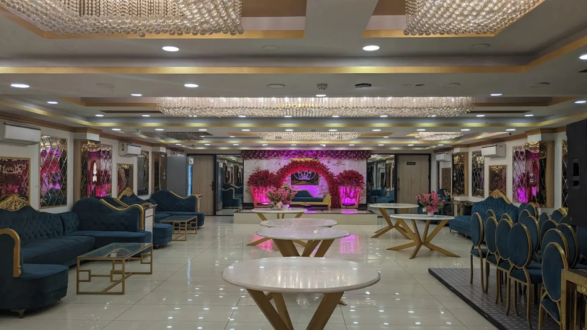 THE ROYAL DREAMS BANQUET