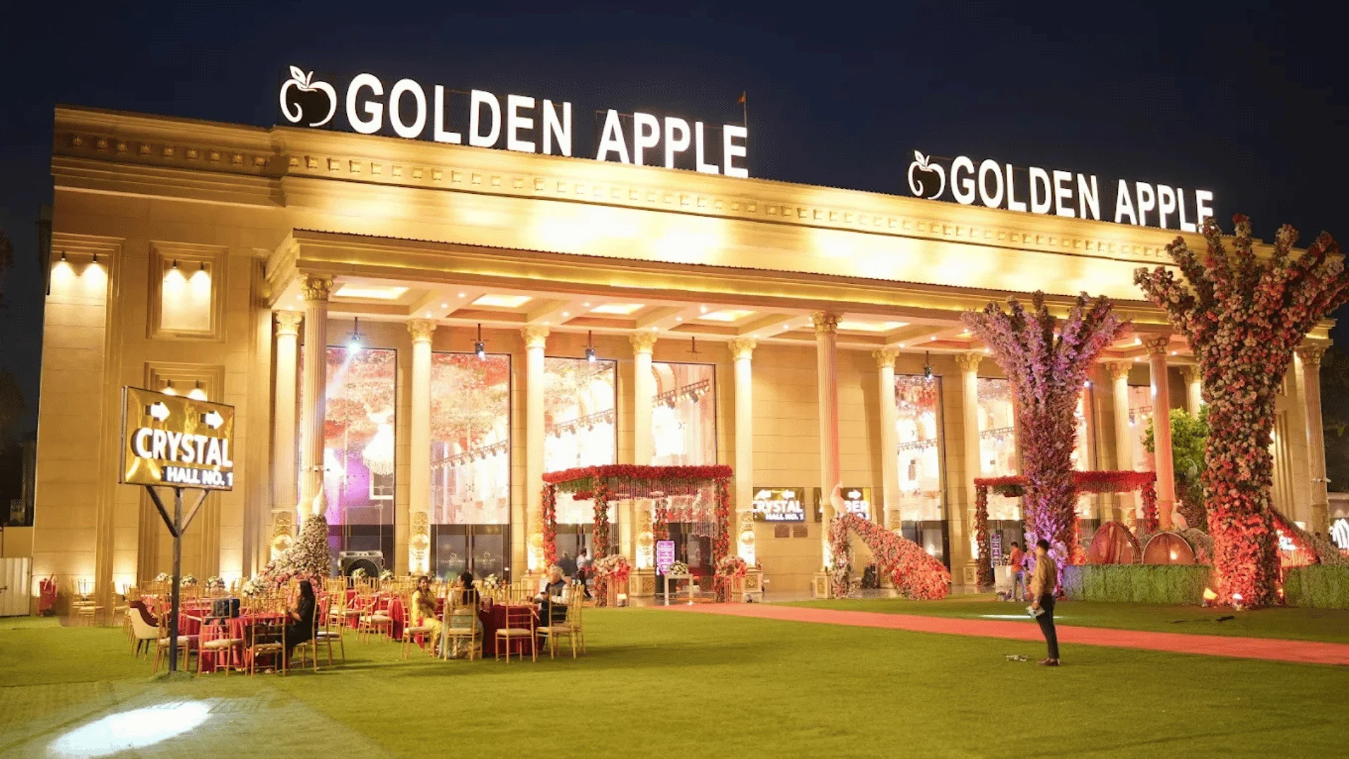 GOLDEN Apple Rohini