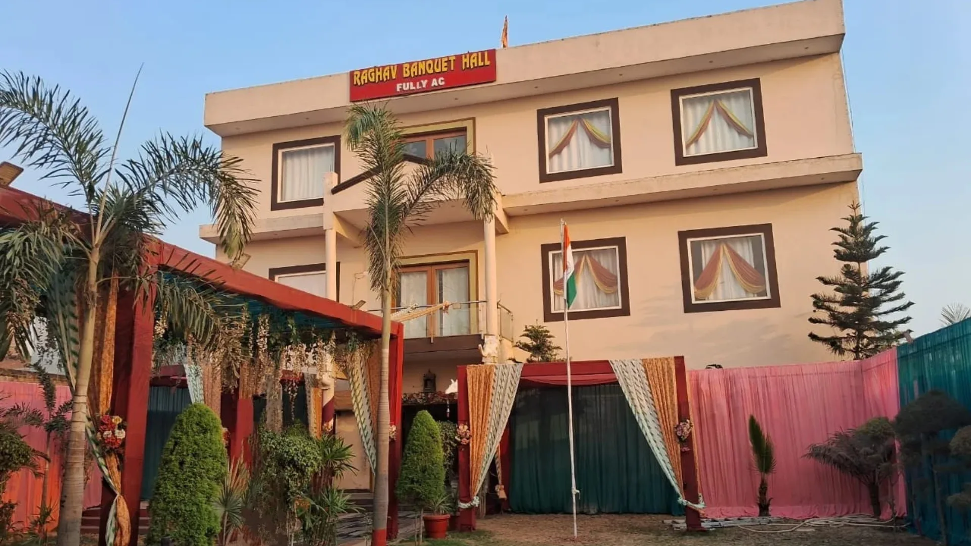 Raghav Banquet Hall & Lawns