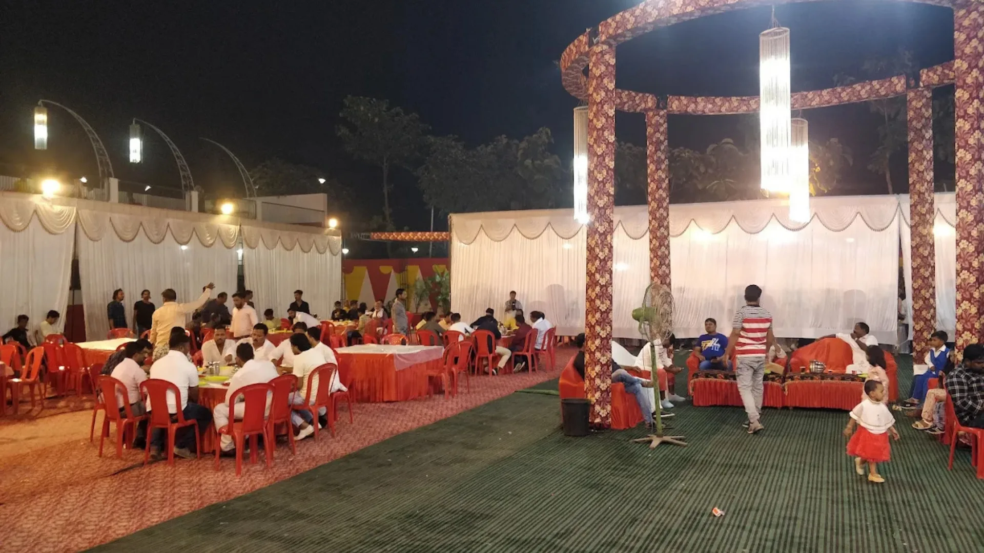 Raja Marriage Hall Gonda Mankapur Bypass
