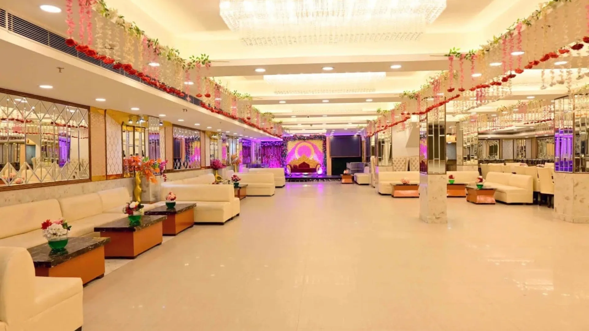 Royal Pepper Banquet hall - Sector 3