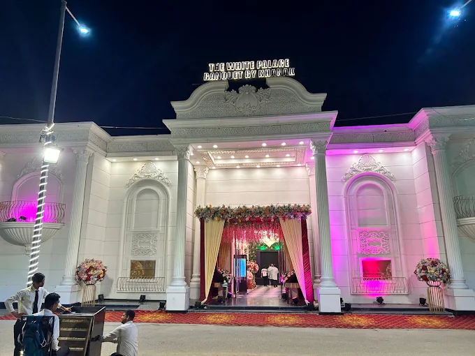 The Royale Palace Banquet By Khanak
