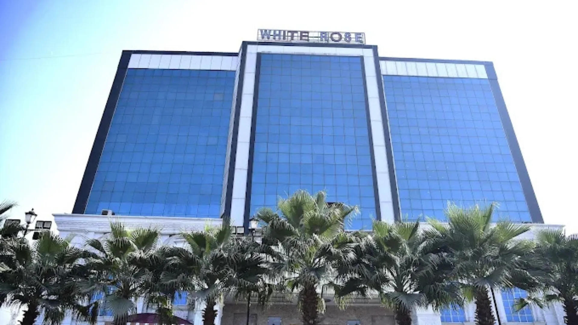 White Rose Hotel